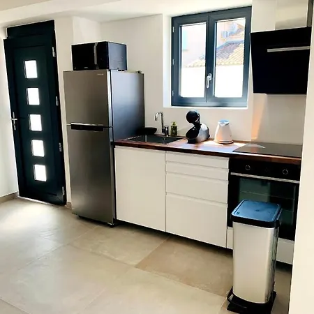 Apartmán A Decouvrir : Appartement A 3Km D'Avignon Les Angles (Gard)